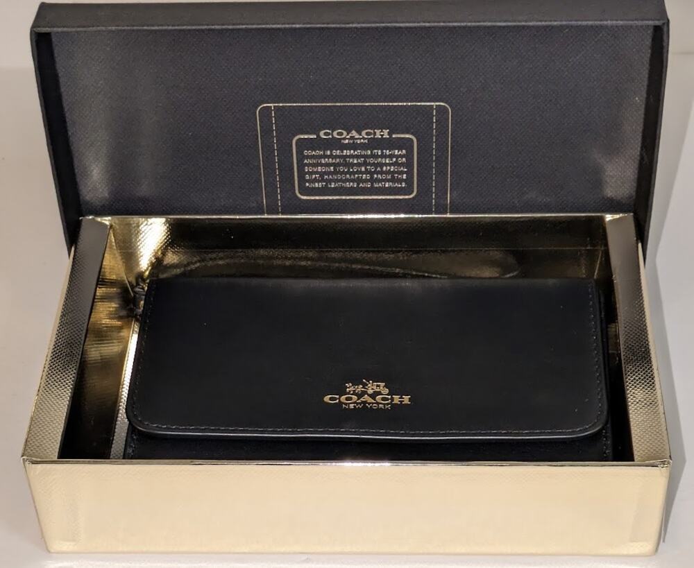 Coach New York ~ 2016 ~ 75th Anniversary Elegantly Smooth Black Leather Wristlet